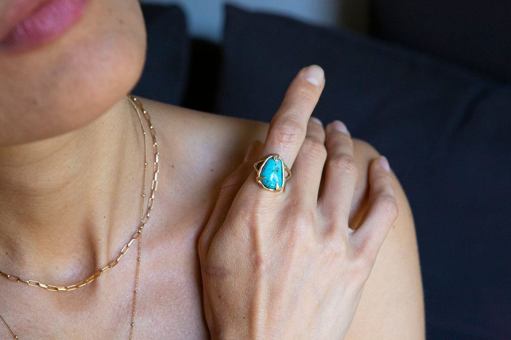 Turquoise with Leaf Prongs